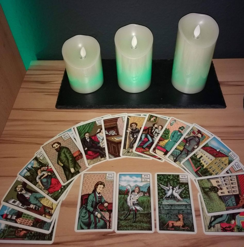 Kartenlegen-Rituale-Traumdeutung-Rückführung-Magie-Tarot-Kipper in Nidda