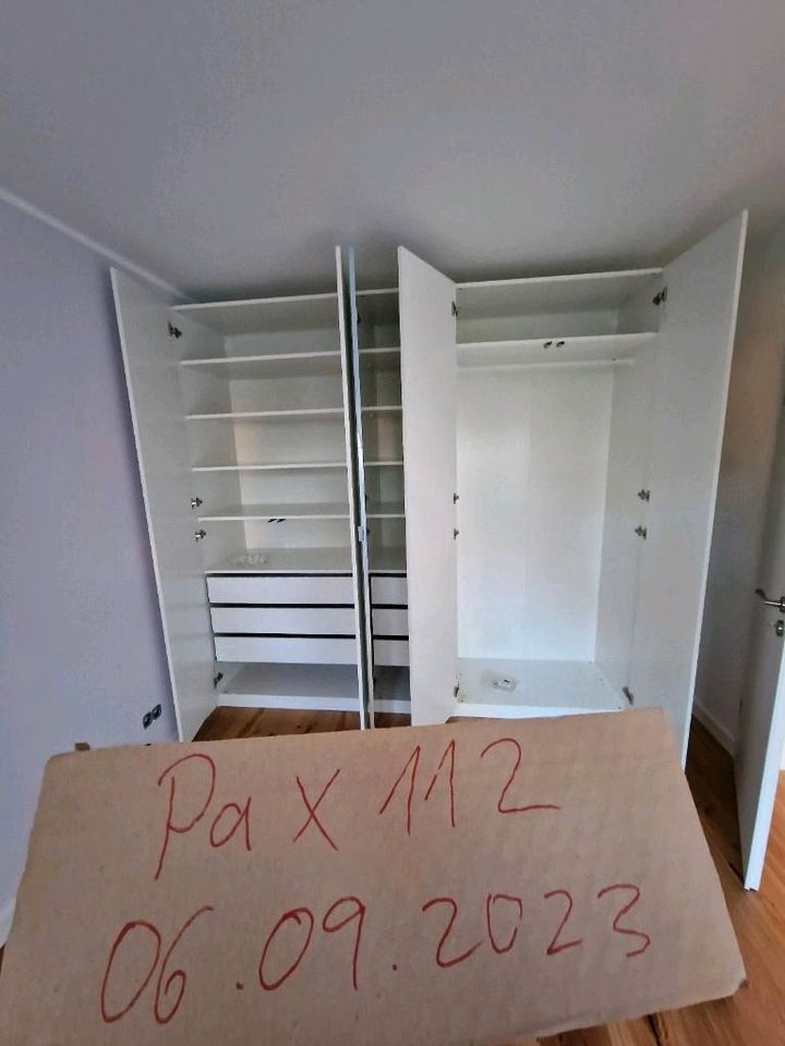 Ikea Möbel aufbau/Möbelmontage Pax in Berlin