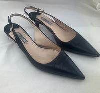 Prada Slingback-Pumps, klassisch & elegant – Gr. 39,5 Baden-Württemberg - Nordheim Vorschau
