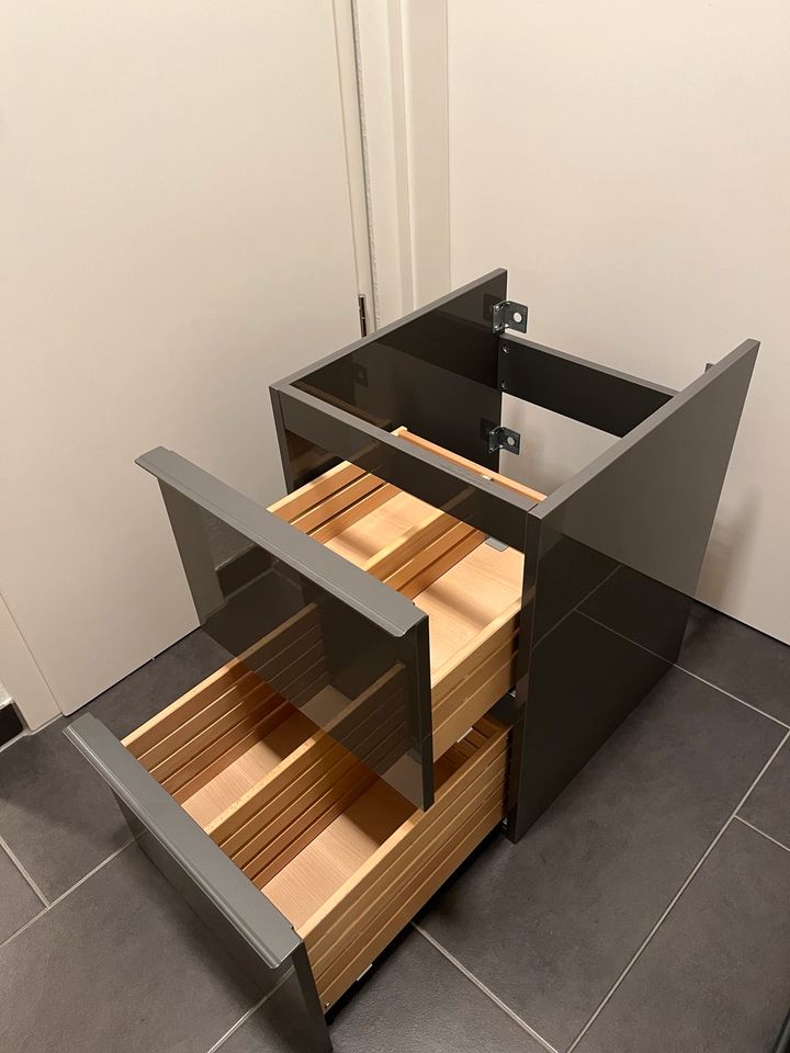 Ikea GODMORGON Waschbeckenunterschrank in Vaihingen an der Enz