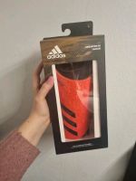 Fußball Schienbeinschoner in L von Adidas Predator Berlin - Marienfelde Vorschau