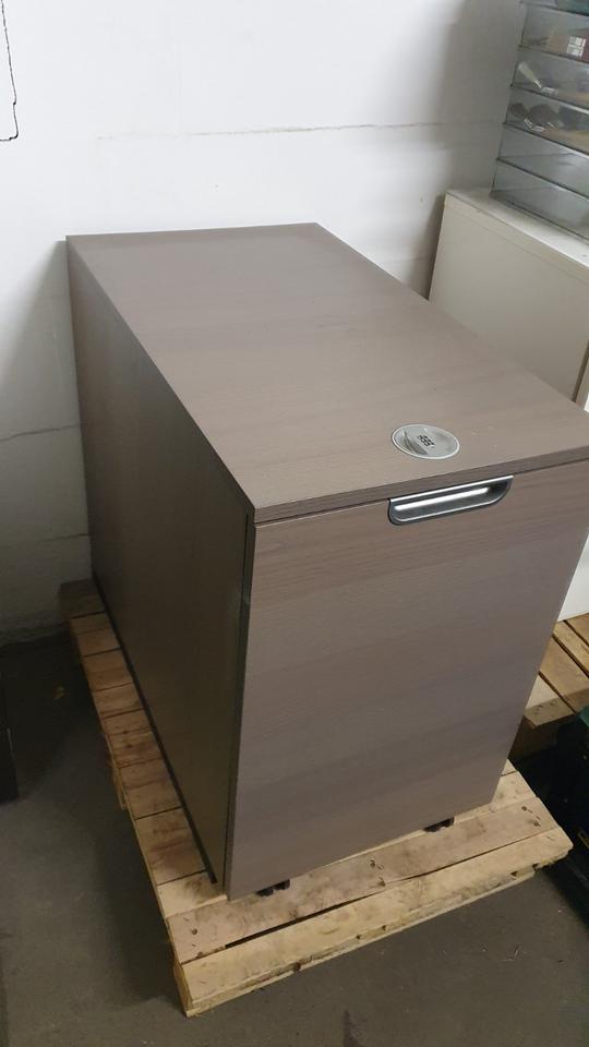 Ikea Galant Roll-, Aktencontainer (Tischerweiterung) mit Code in Hamburg