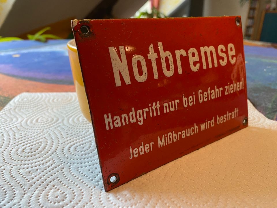 Deutsche Bahn, Waggon-Eisenbahn-Emailschild " Notbremse " in Mechernich