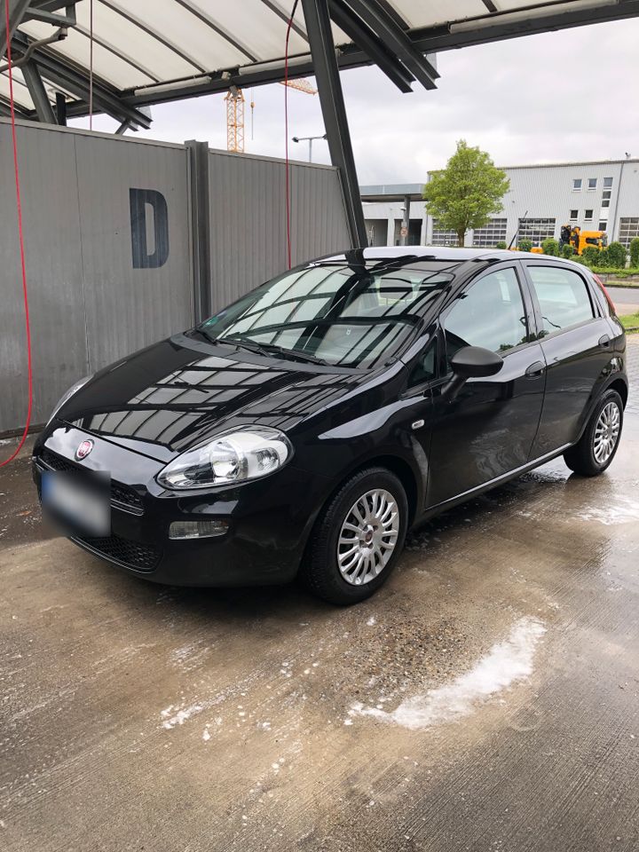 Fiat Punto Evo Punto EVO 1.2 8V in Ingolstadt