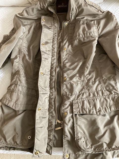 Original MONCLER Damen-Leichtjacke, Gr.5 in Hannover