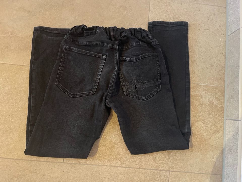 3 Jeans von H&M, Größe 152 in Bad Tölz