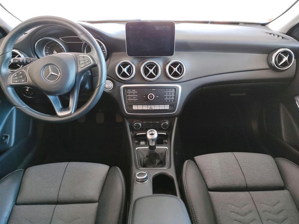 Mercedes GLA Style ***Spur+Totwinkel***LED***360GradKamera*** in Güstrow