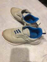 Sportschuhe Hallenschuhe Adidas Gr. 31 Niedersachsen - Laatzen Vorschau