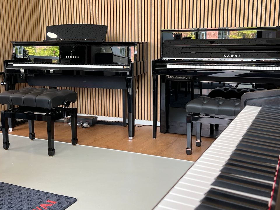 Yamaha Piano E-Piano Klavier CLP Kawai CA Beratung in Bad Homburg