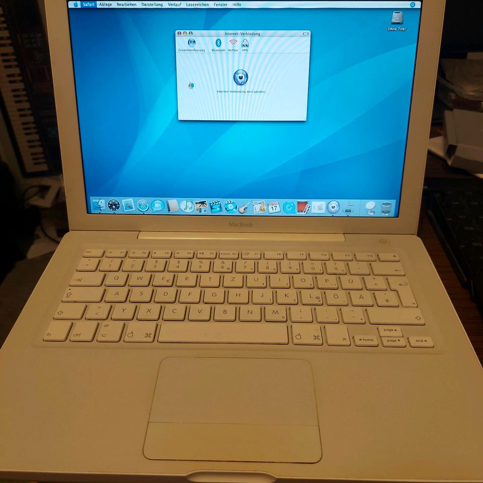 MacBook 1.1 in Voerde (Niederrhein)