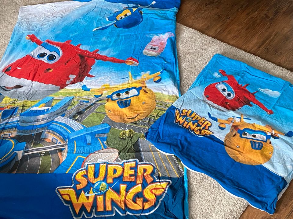 Kinder Bettwäsche * Cars * Super Wings in Eppertshausen