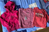 3 Sweatshirts u.a. Esprit, Größe 116/122 Hessen - Langen (Hessen) Vorschau