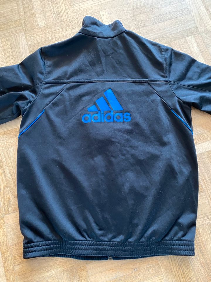 Adidas Trainingsjacke Gr. 152 in Rheine