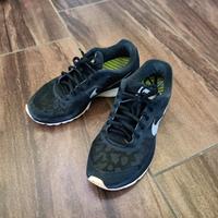 Damen Nike  Schuhe gr. 41 Niedersachsen - Eggermühlen Vorschau