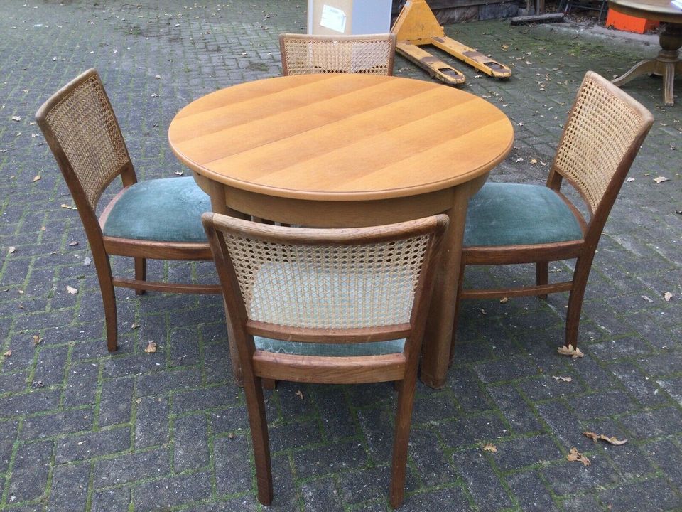 Tisch mit 4 Stühlen Eiche  Tisch ausziehbar Gestell Buche in Neuenhaus