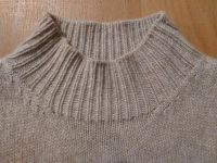 Sehr weicher Pulli mit angestricktem Kragen beige meliert München - Schwabing-West Vorschau