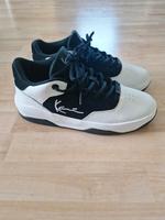 Jungen Sneaker,Turnschuhe, Größe 45 von Karl kani,NEU Hessen - Nidda Vorschau