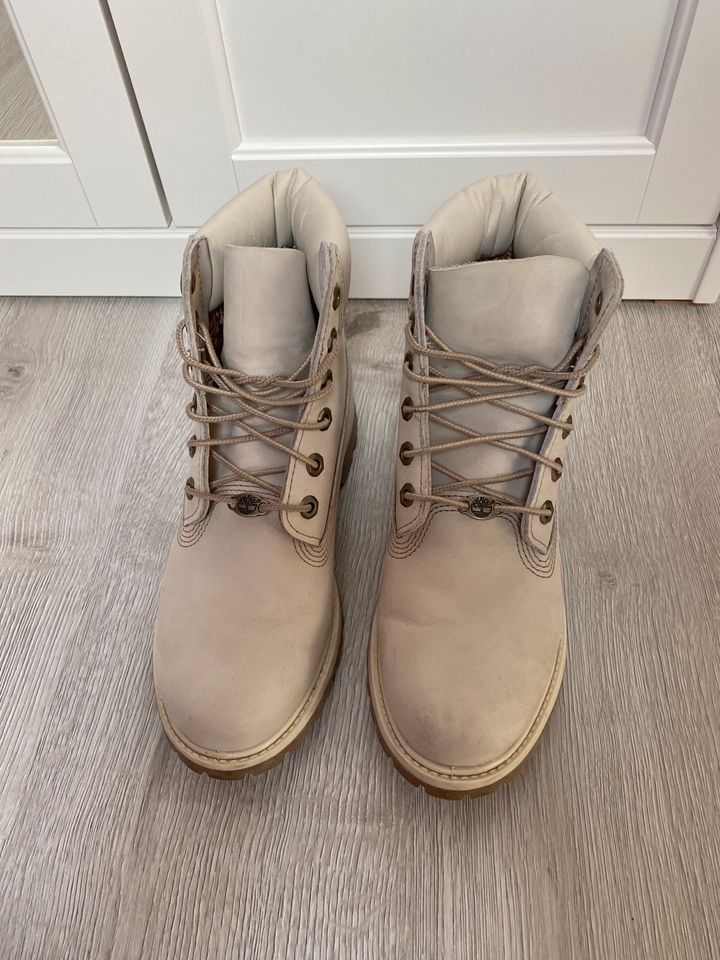 NEUWERTIG Boots Stiefel Timberland Premium Weiß Creme braun 39 in  Nordrhein-Westfalen - Geseke | eBay Kleinanzeigen ist jetzt Kleinanzeigen