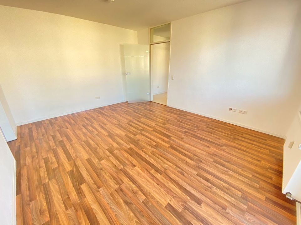 RESERVIERT! Große Wohnung in bester Lage mit Balkon in Dortmund