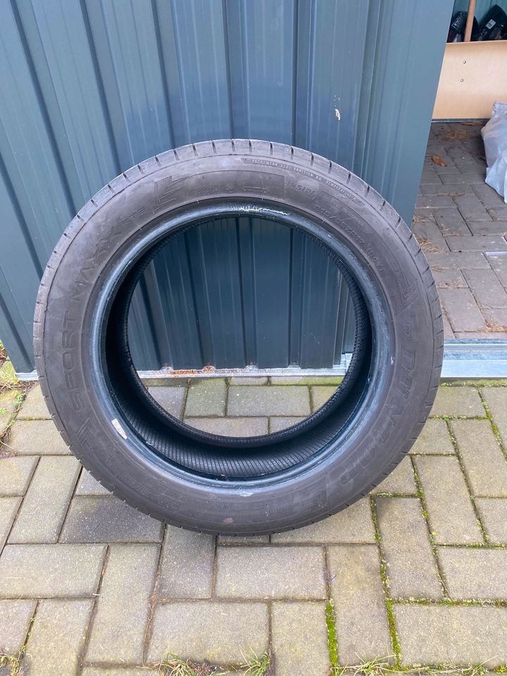 Sommerreifen 215/55R17 Falken/Dunlop in Wellen