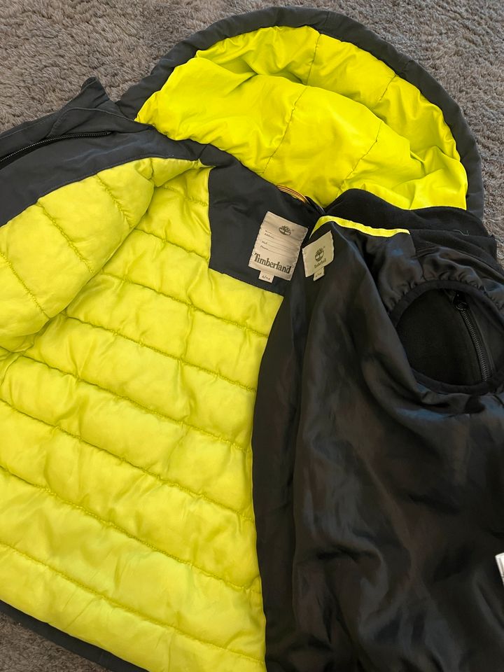 Kinder Timberland winterjacke wie NEU in Berlin