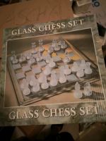 Schach Komplett Set aus Glas,neu und wunderschön!NUR HEUTE 35€!! Frankfurt am Main - Westend Vorschau