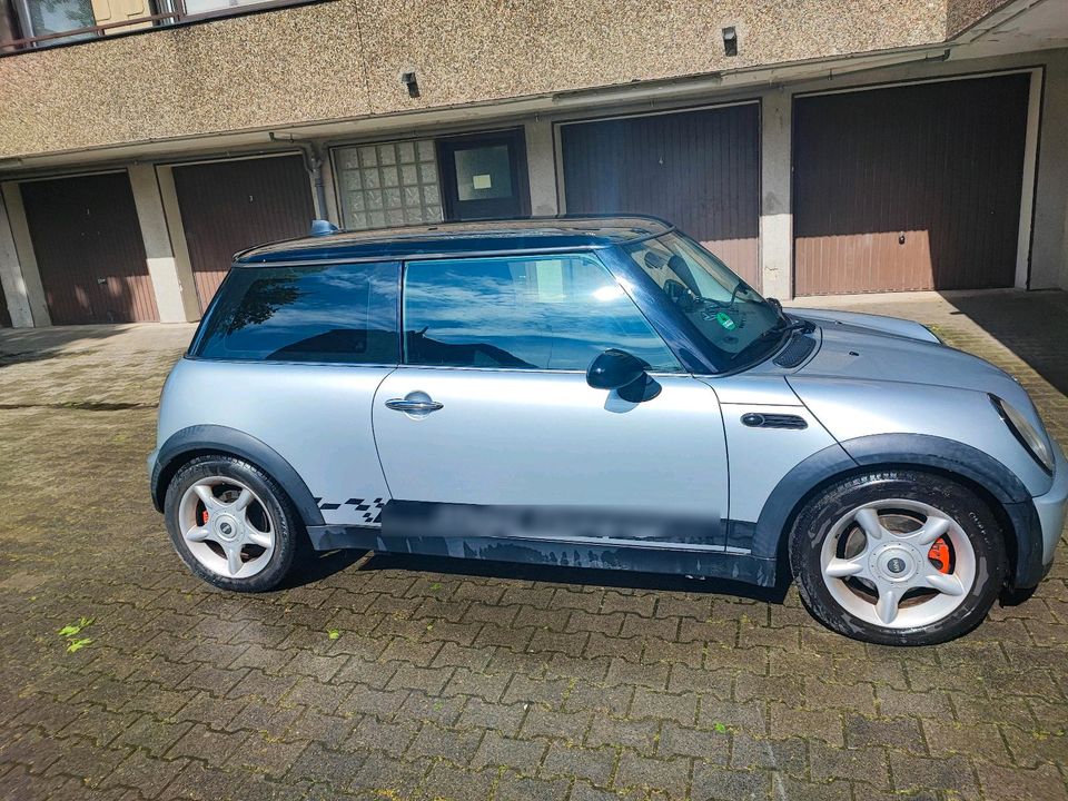 Mini Cooper R50 in Meerbusch