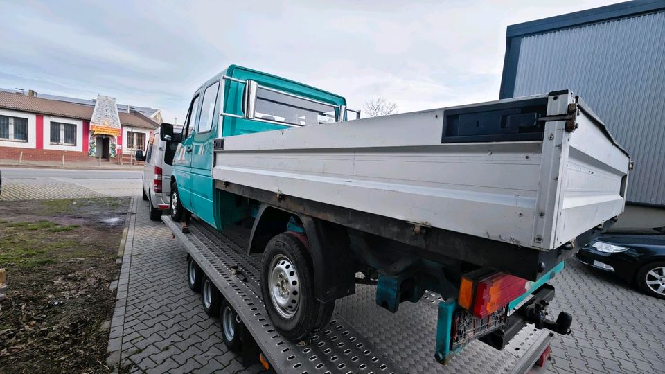 Niewiadow 5m autotransport Anhänger Plattform Trailer Autoanhänge in Duisburg