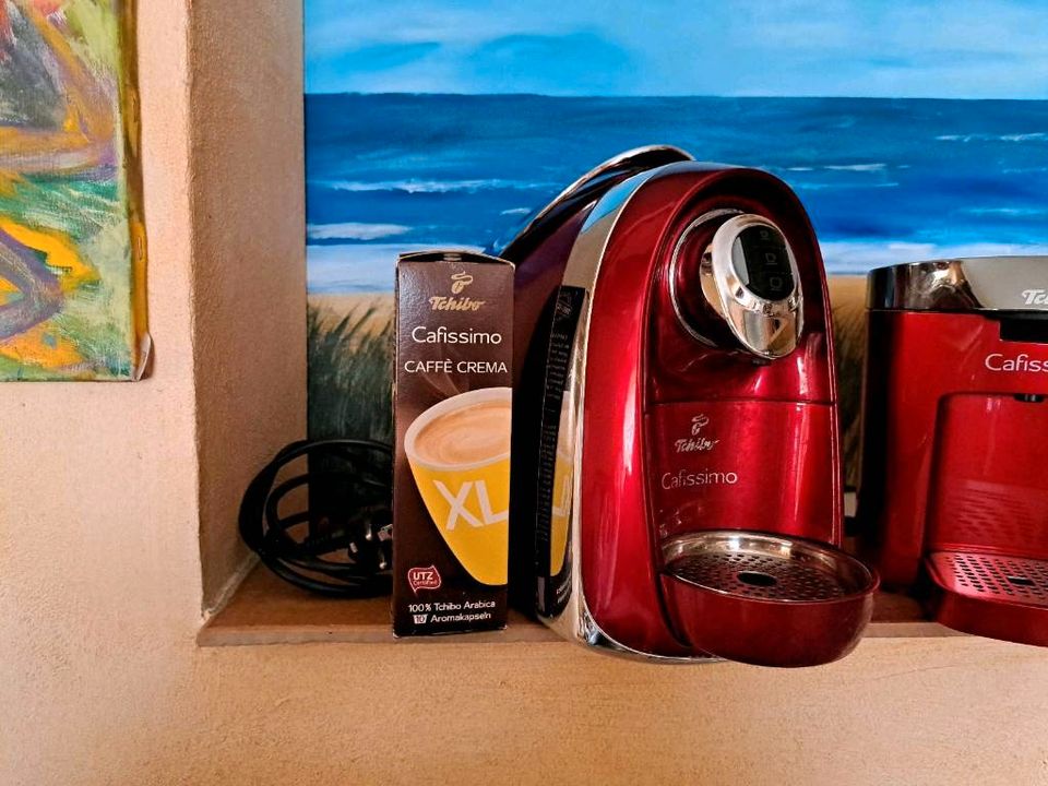 1 Kaffeemaschine+1Expressomaschine Cafissimo zusammen abzugeben ! in Scharbeutz