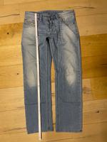 Diesel Larkee Jeans Herren Hose Größe 31 30 blau Hessen - Gießen Vorschau