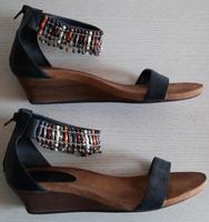 Sandalen Sandaletten orientalisch zipper Fußbett 40 Bayern - Vaterstetten Vorschau