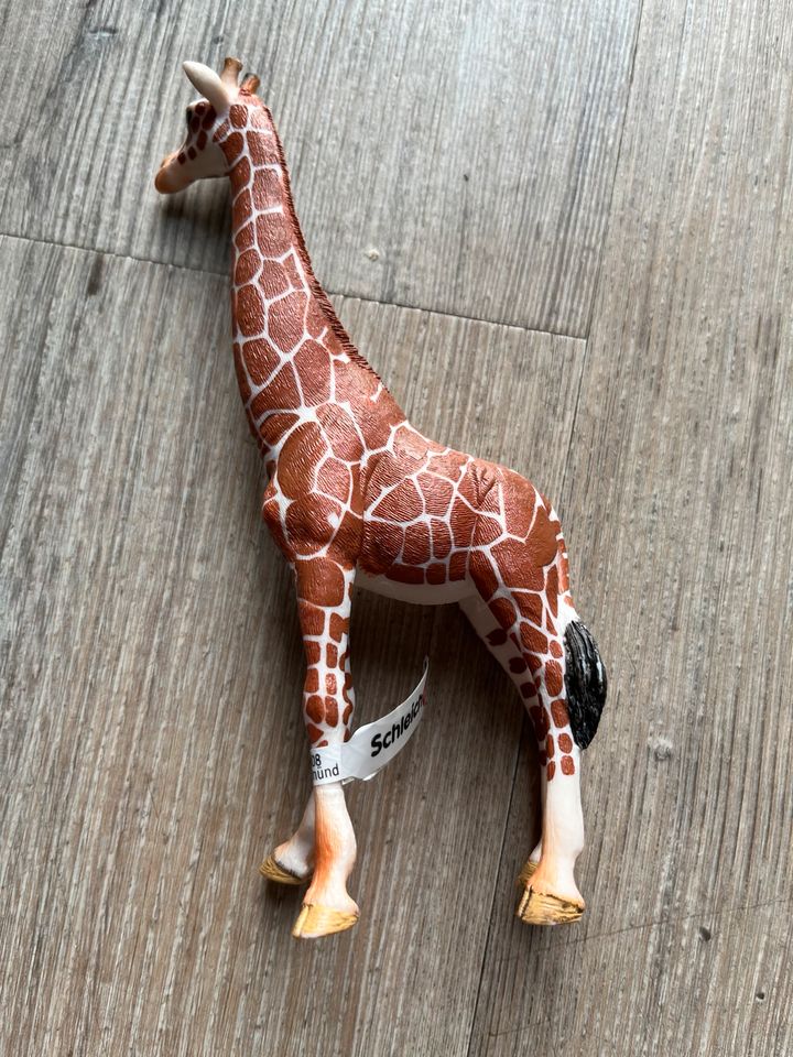 Schleich, Giraffe, Neu mit Etikett in Buxtehude