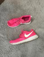 Nike Schuhe pink Berlin - Zehlendorf Vorschau