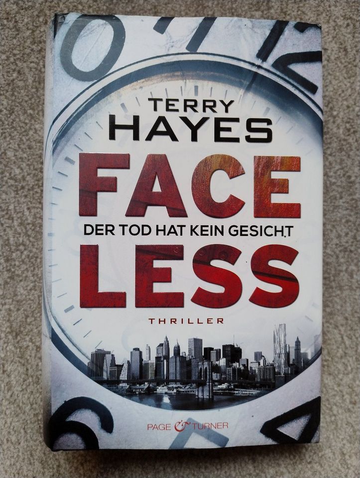 Faceless von Terry Hayes gebunden in Aichwald