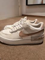 Nike shadow Mitte - Wedding Vorschau