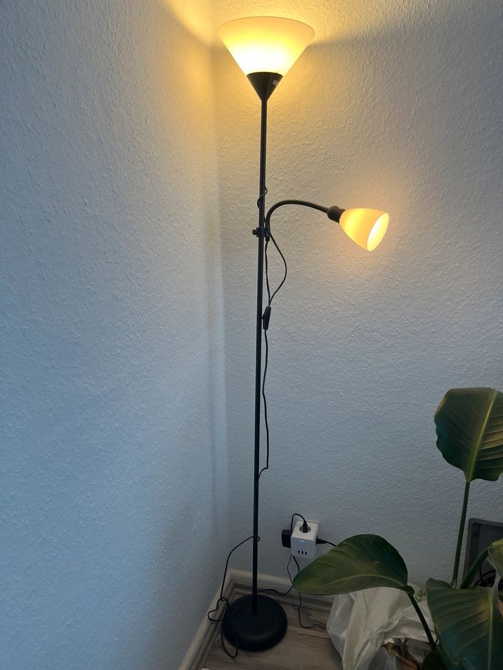 LETZTE CHANCE! Stehlampe 180cm in Herne