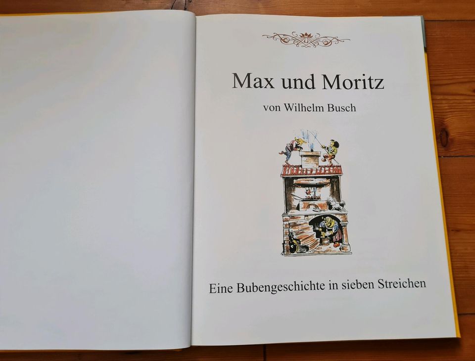 Ein Wendebuch mit "Max und Moritz" und "Der Struwwelpeter" in Dresden