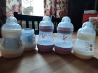 MAM Flaschen SET wie neu Baby Babyflaschen Bochum - Bochum-Wattenscheid Vorschau