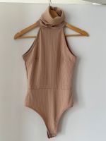 Body mit Rollkragen in Creme/ beige Berlin - Schöneberg Vorschau