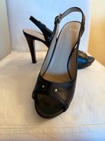 Hugo Boss High Heels Gr. 39, Pumps, schwarz Leder, Schuhe Hannover - Bothfeld-Vahrenheide Vorschau