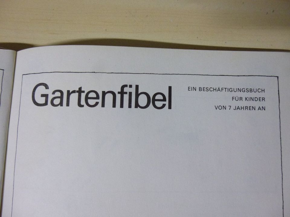 Gartenfibel für Kinder DDR in Gersdorf