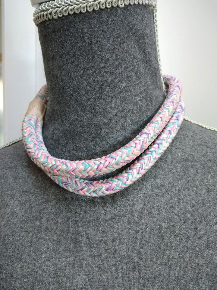 Halsband BUNT in Bröckel