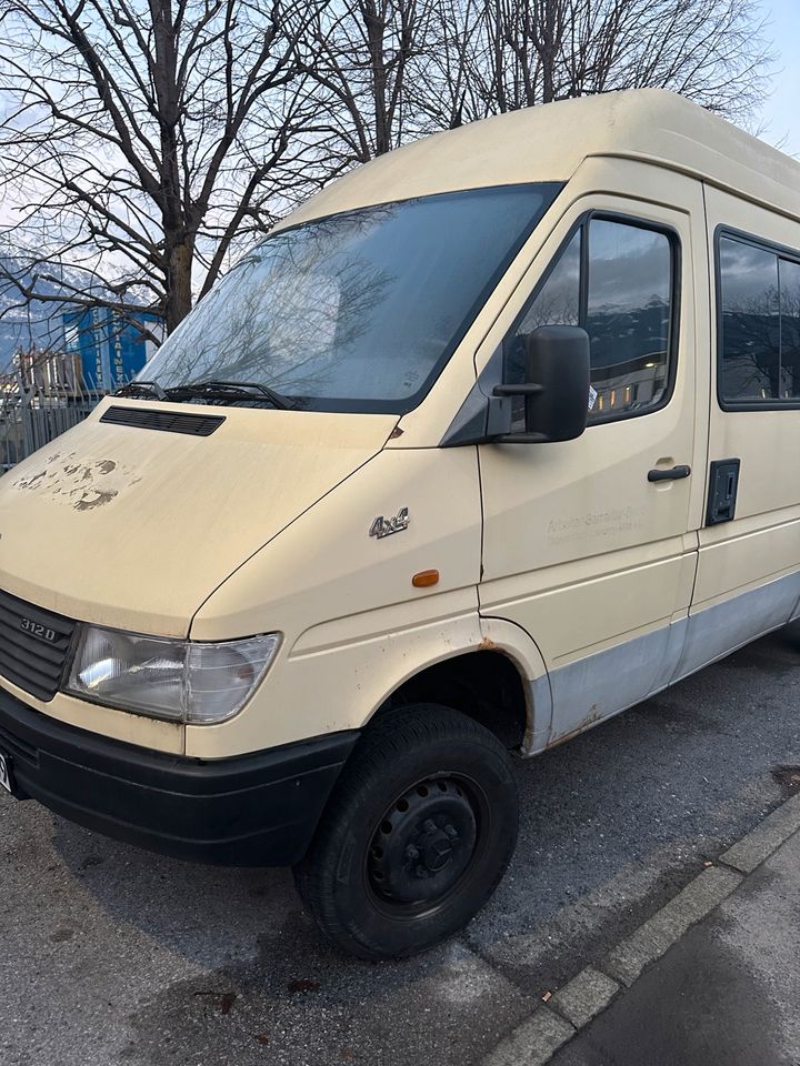 Sprinter 903 4x4 Allrad L2H2 in Heuchelheim