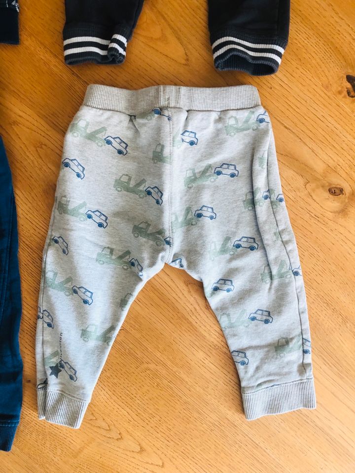 Bellybutton Jogger Hose Auto / Shirt Feuerwehr Gr. 80 in Leonberg