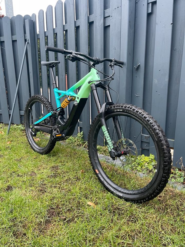 SPECIALIZED KENEVO EMTB/ Carbon LRS. SRAM Rockshox Öhlins in Rheine