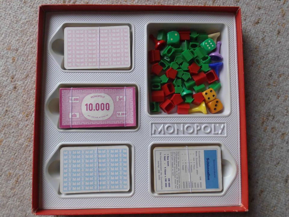 Monopoly 1980ziger Jahre guter Zustand Komplett sSs in Stadthagen