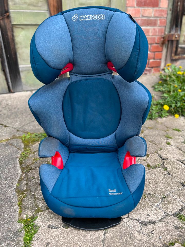 Maxi-Cosi Rodi 15-36 kg, unfallfrei in Stuttgart