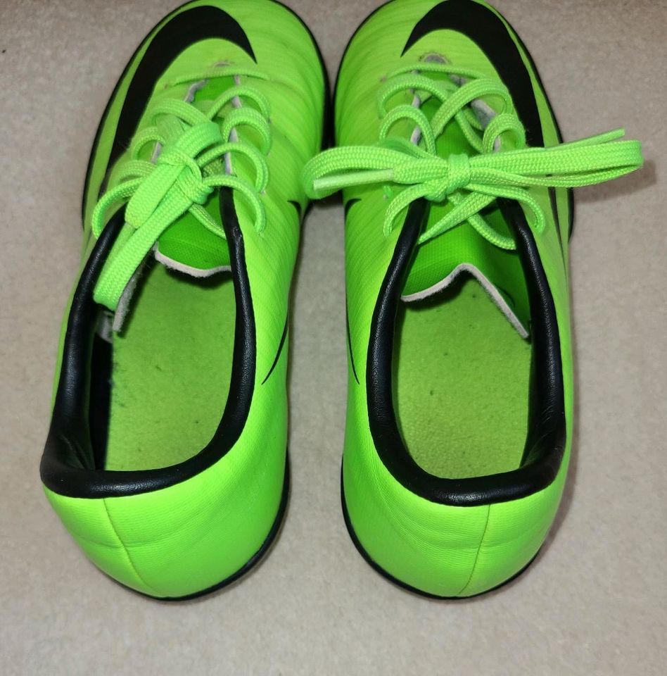Nike MERCURIAL x Schuhe Fußballschuhe Gr. 31 in Vetschau