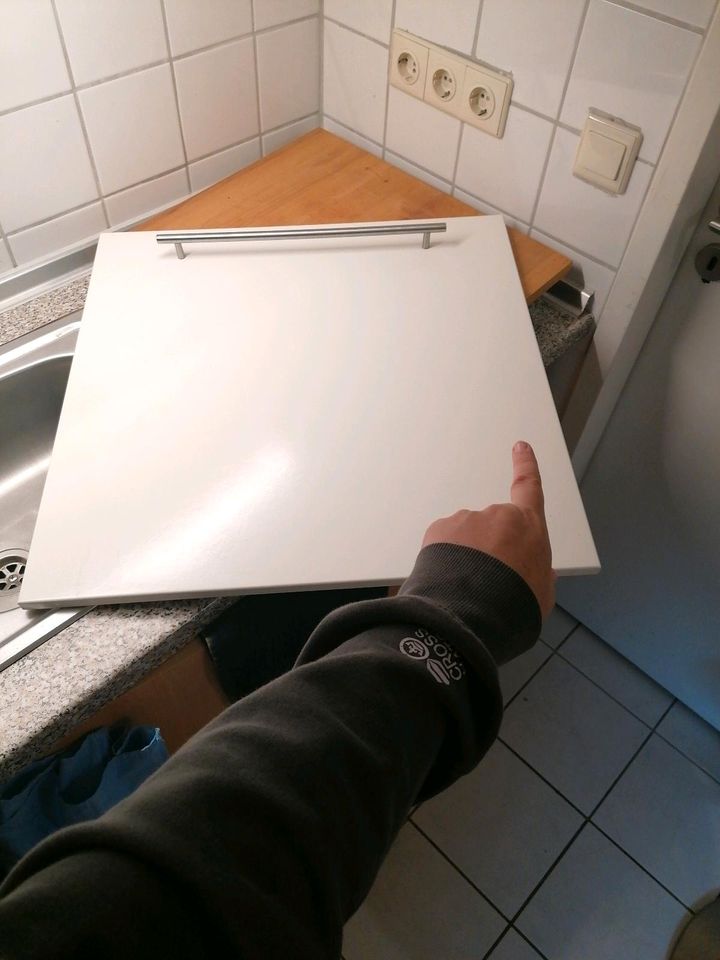 IKEA Küche Tür Veddinge 60 x 60 mit Griff KALLRÖR 40 cm in Neuss