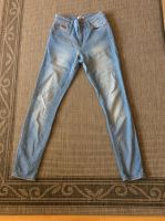 Jeans Hose Damen von Hilfiger, Größe 25/30, hellblau, Damenjeans Nordrhein-Westfalen - Lemgo Vorschau